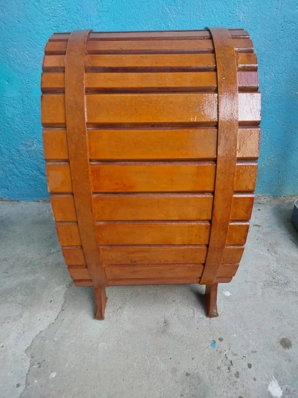 Adega de madeira rustica - 8 garrafas  - Foto 3