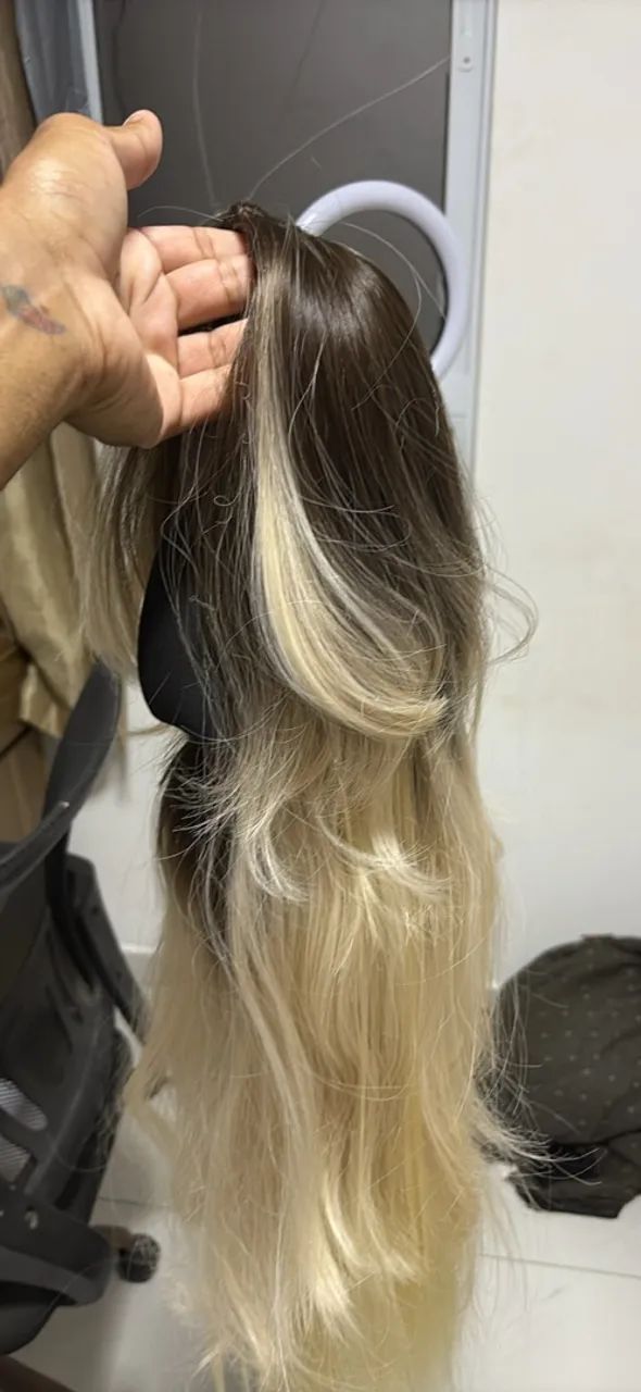 Peruca loira 