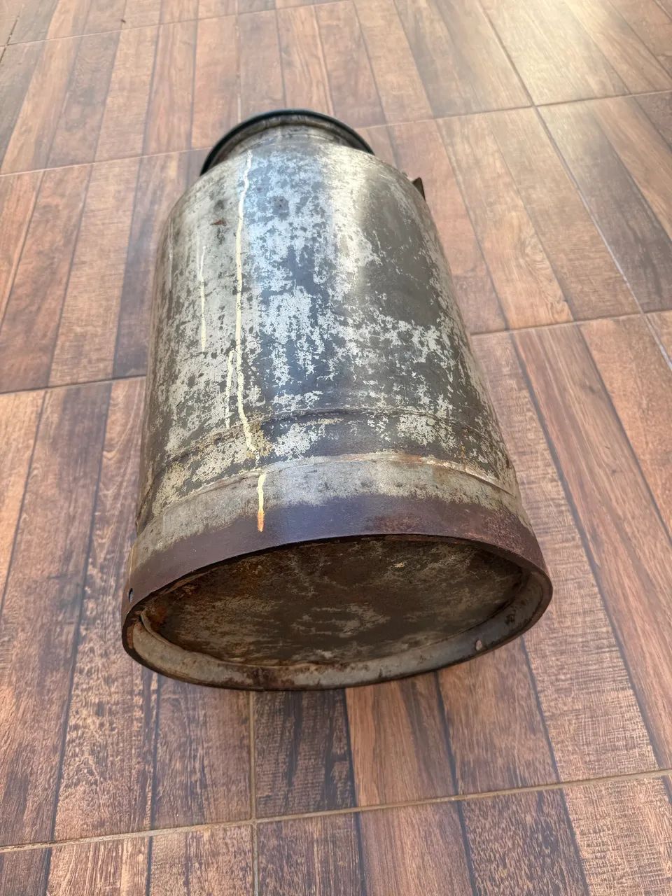 Lata de leite leiteira antiga 50 litros  - Foto 5