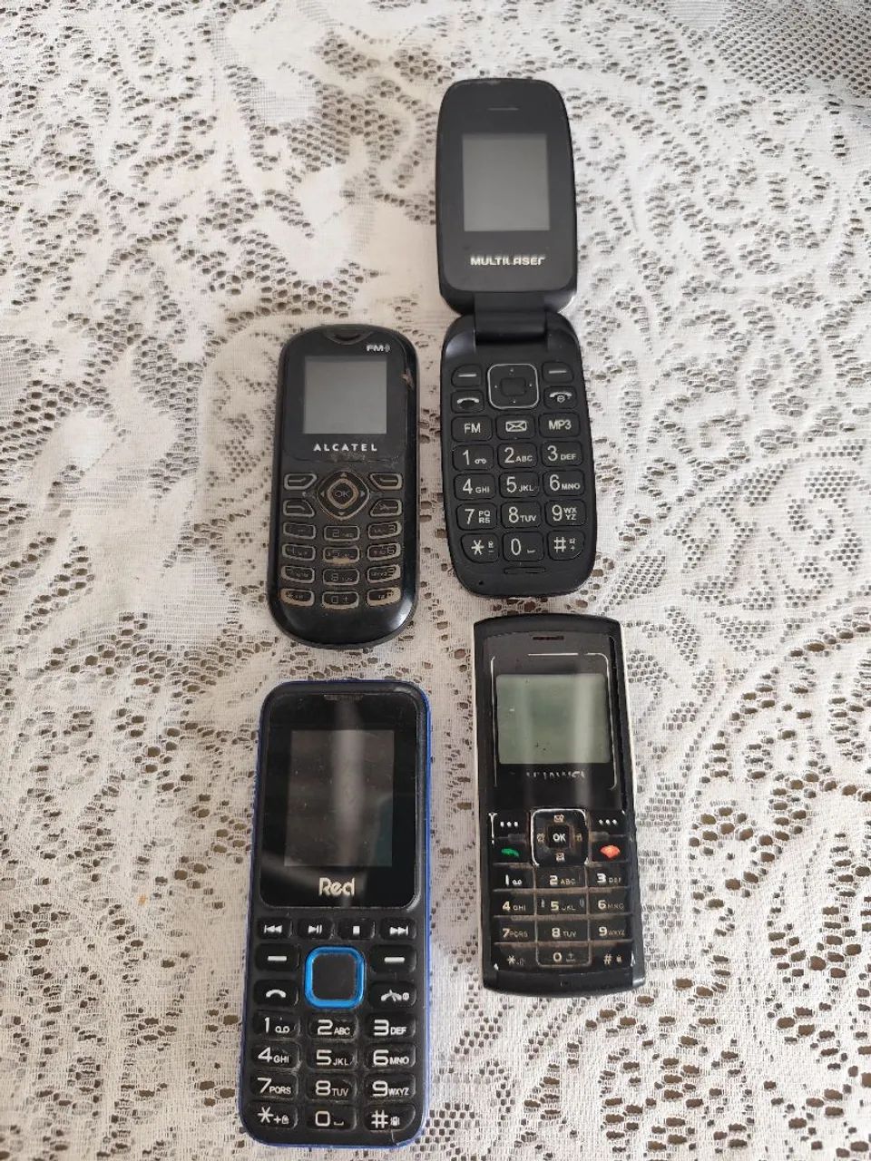Celular antigos pra Carcaça (Retirar Peças) - Foto 2