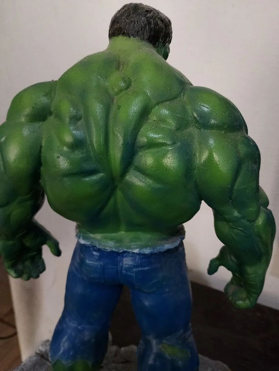 Hulk feito de resina faço Olx pay  - Foto 5