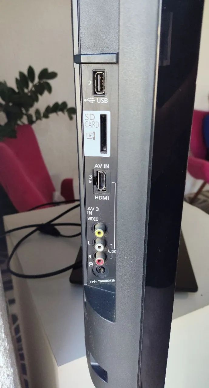Tv 32" Panasonic LCD. Não é Smart TV! - Foto 4
