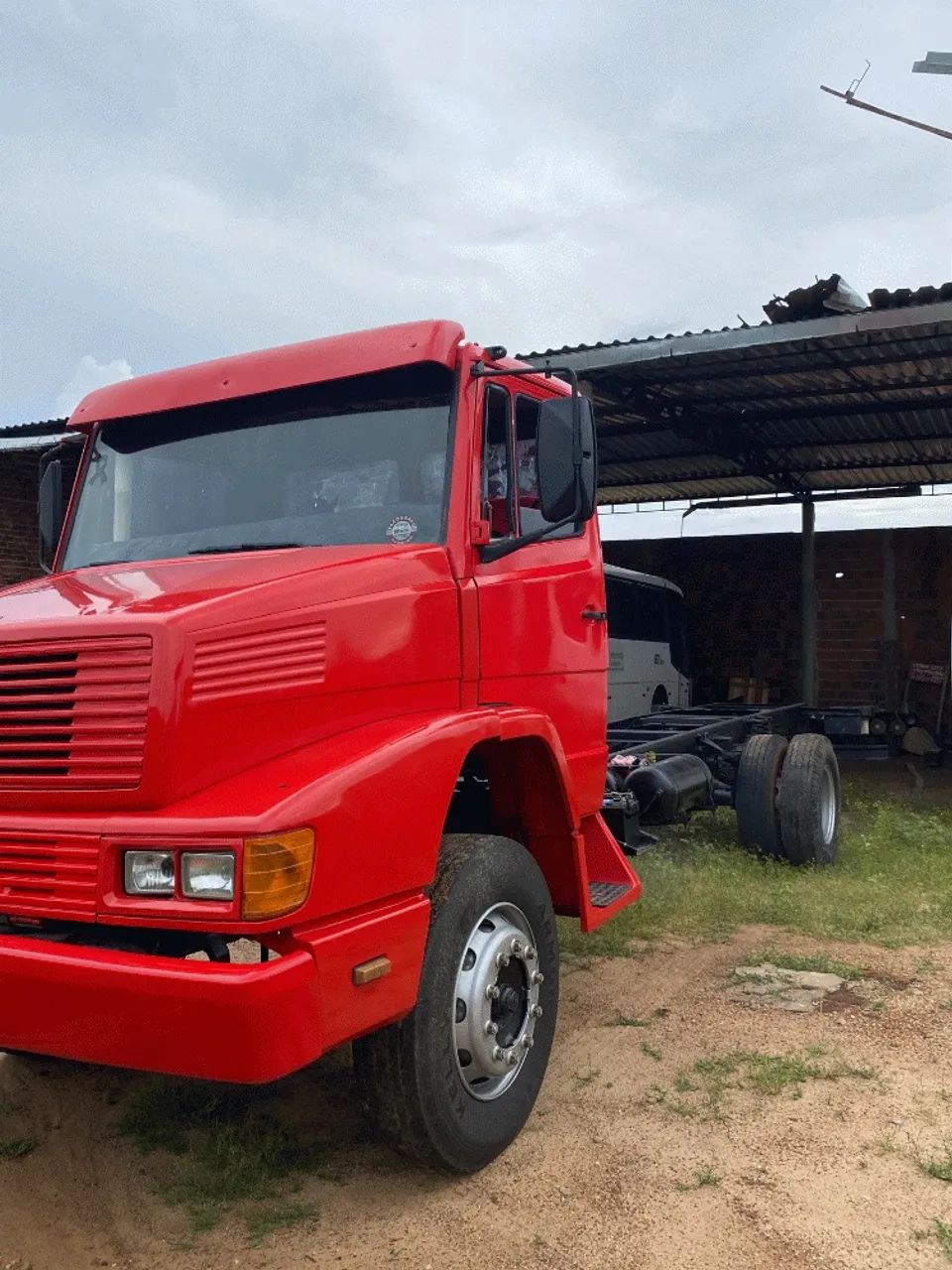 Vende-se caminhão no toco  - Foto 2
