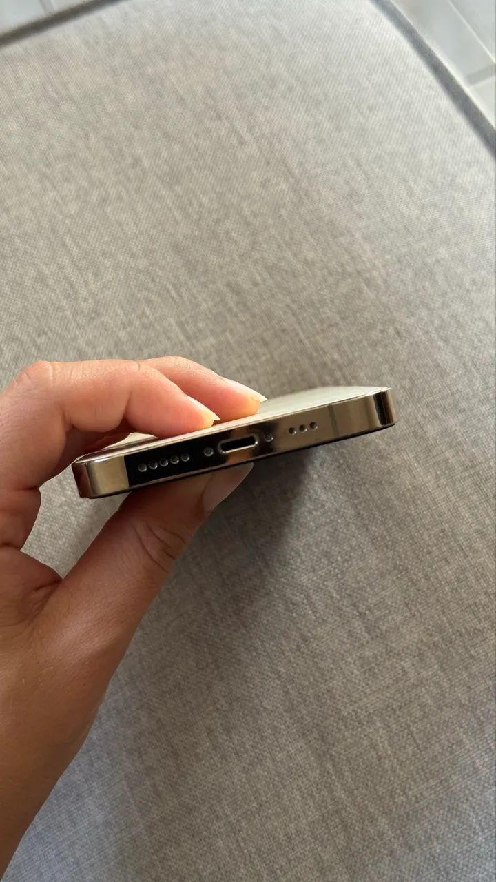 iPhone 14 Pro 256g gold - Foto 4