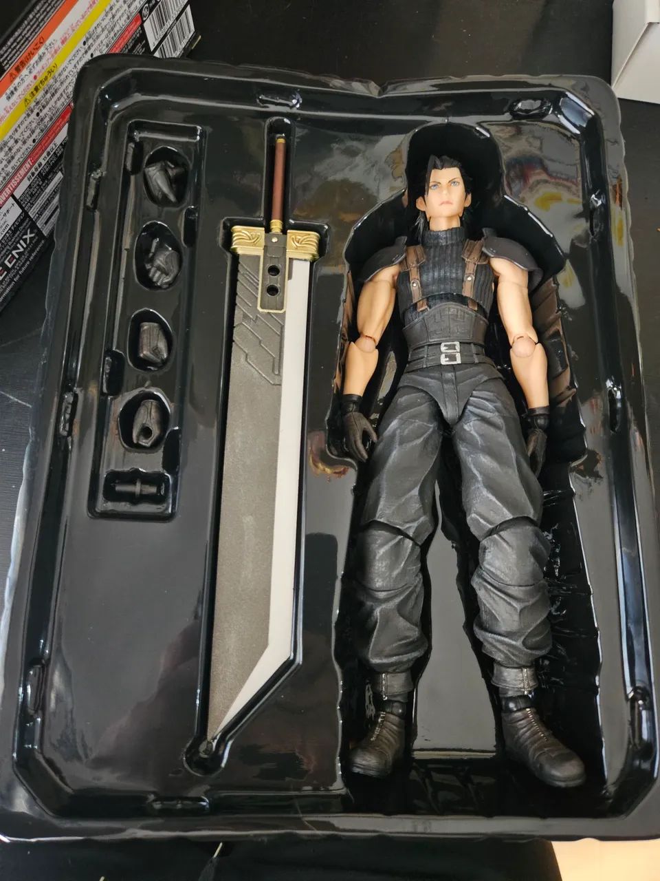 Final Fantasy 7 Crisis Core Action Figure Play Arts Kai Zack Fair