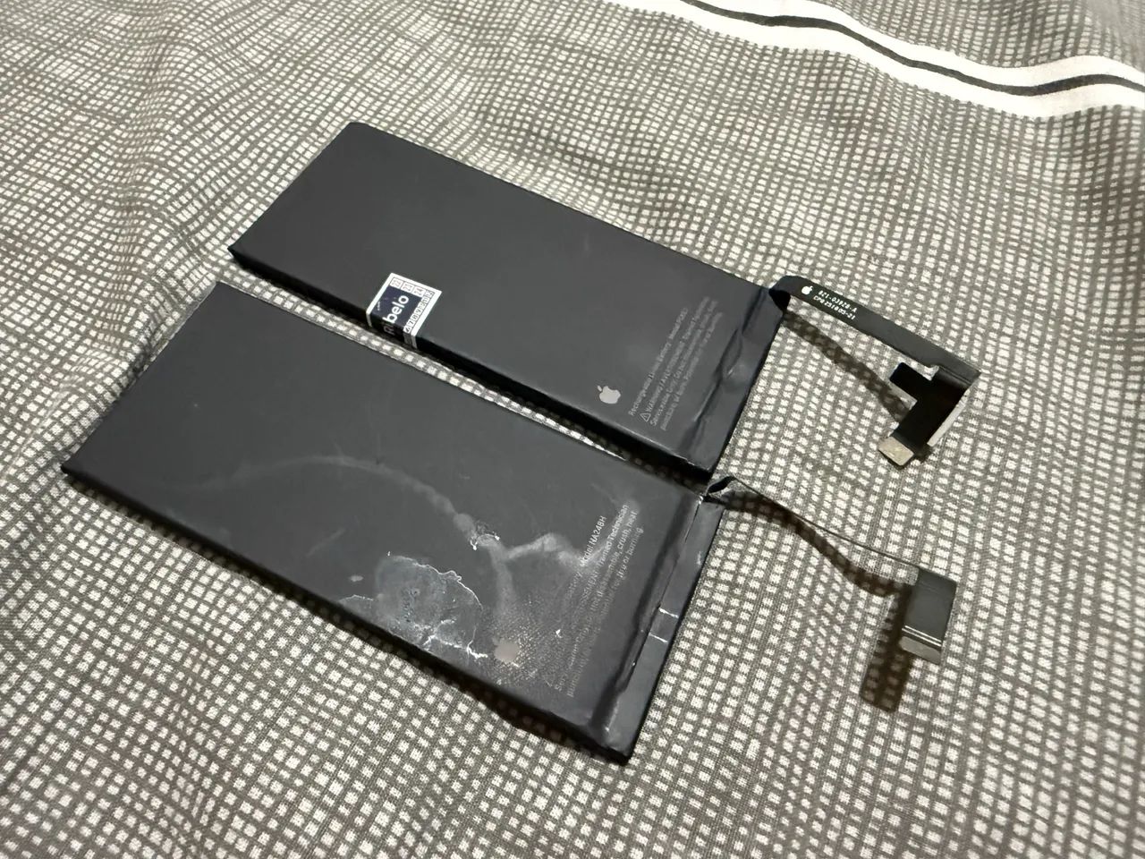Baterias originais para iPhone 16e - Foto 2