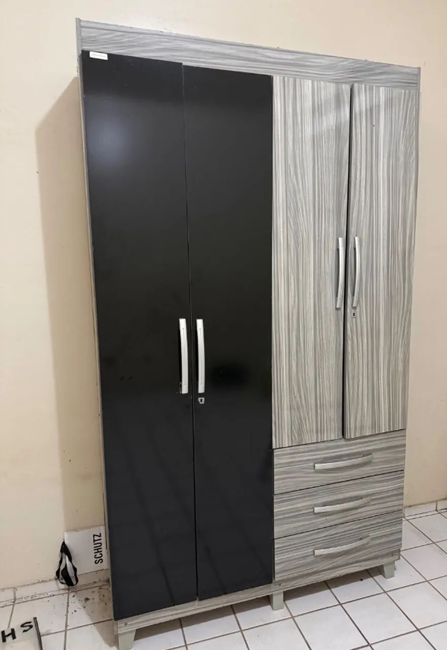 Guarda roupa 