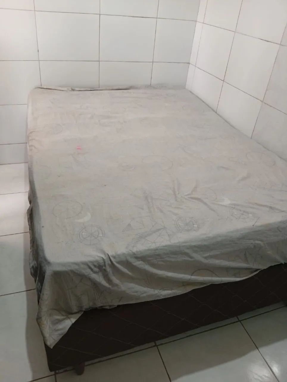 CAMA BOX USADA