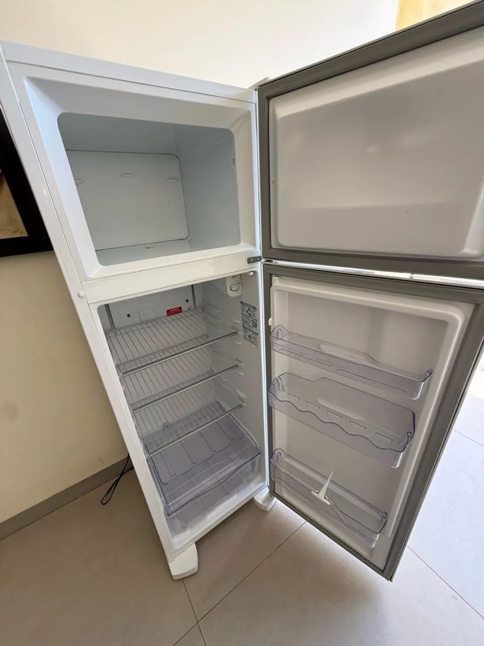 Geladeira duplex Electrolux nova Oportunidade!! - Foto 3