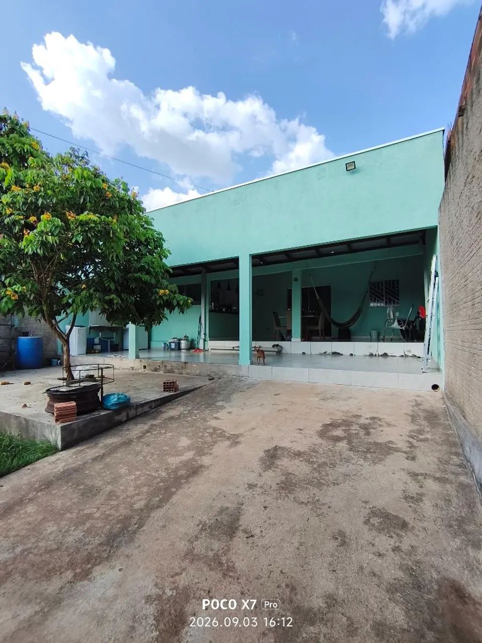 CASA MOBILIADA À VENDA - BAIRRO TROPICAL<br>