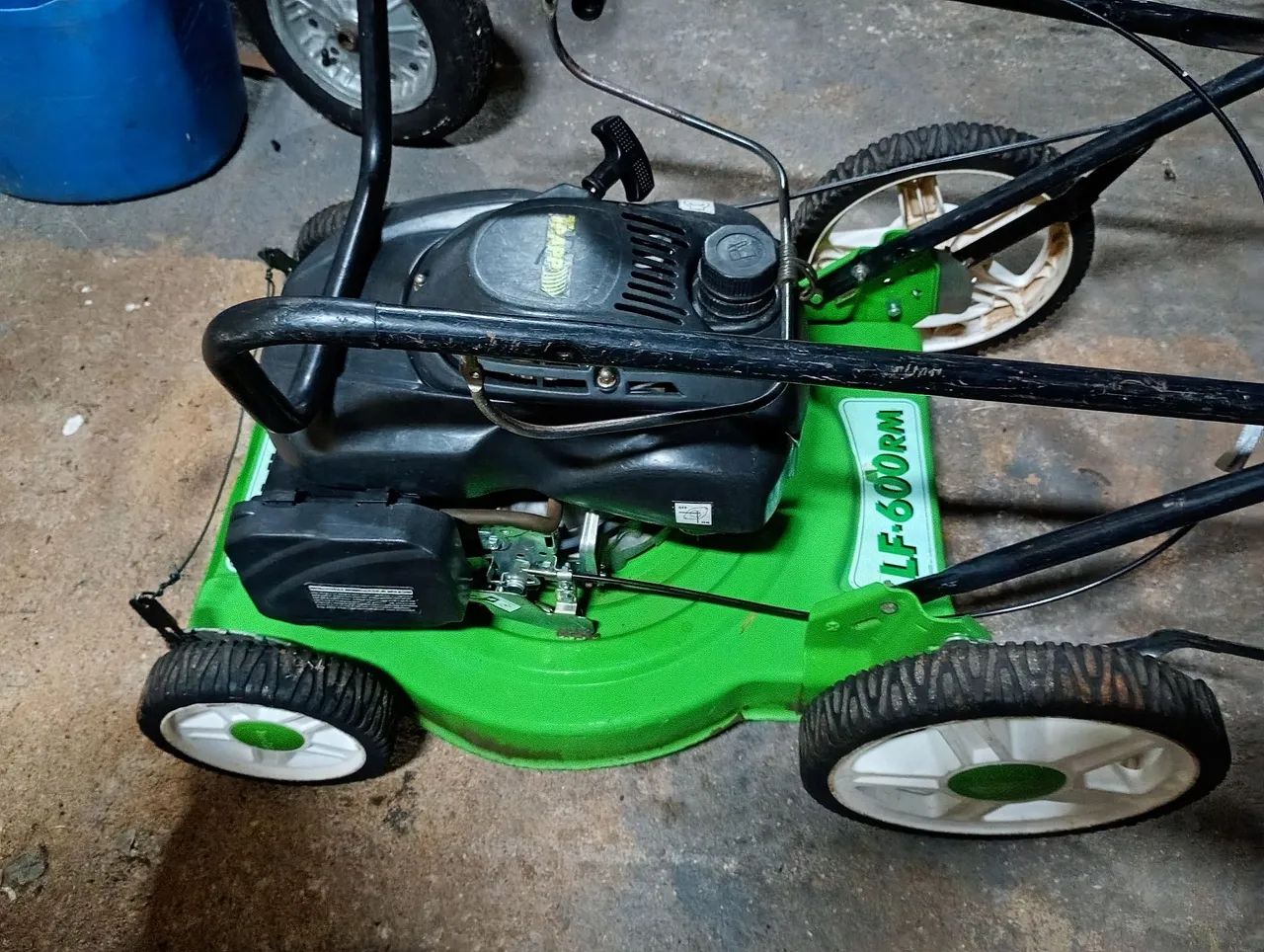 Vendo aparador de grama Trapp Lf600  - Foto 5