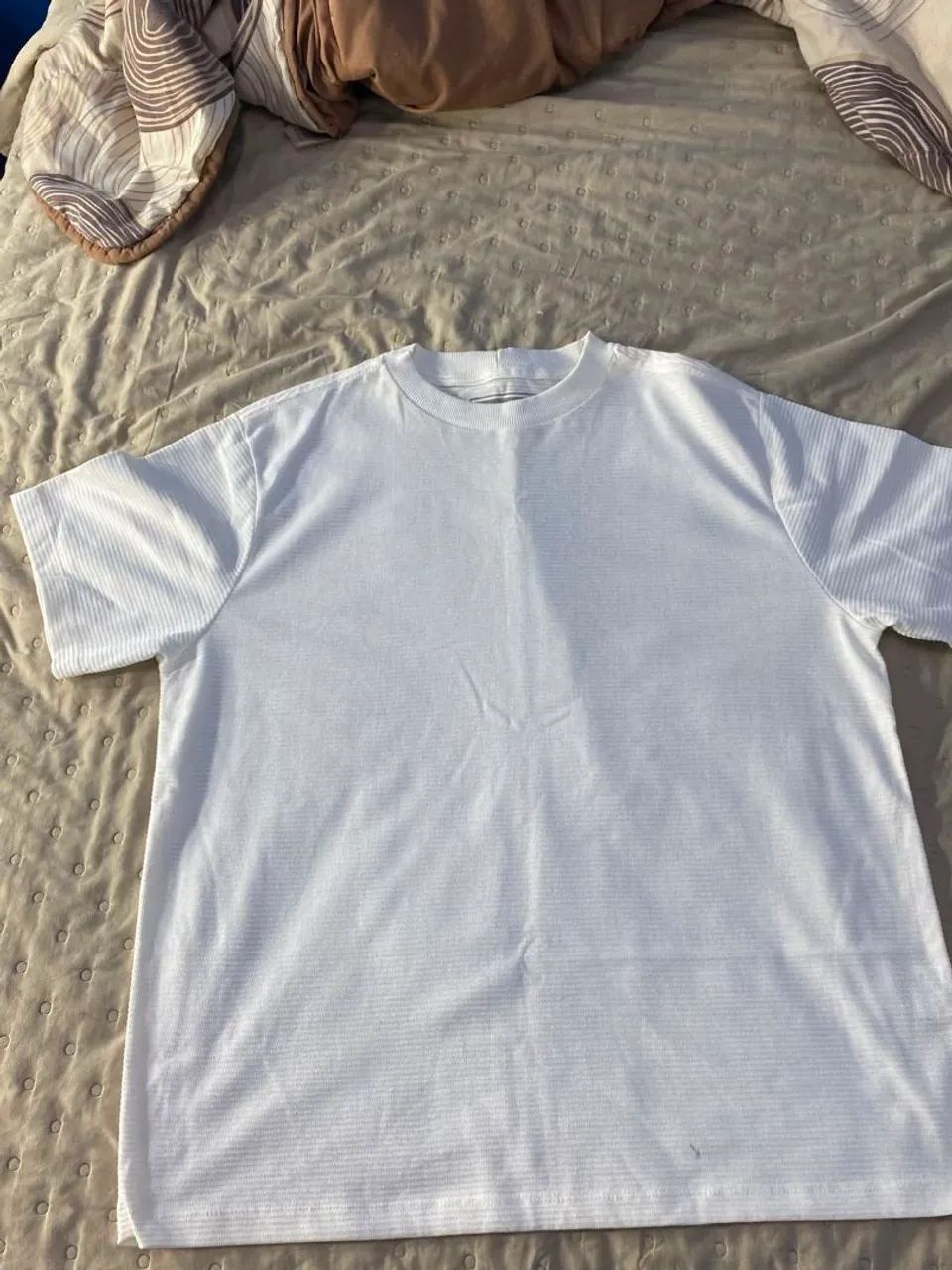 Vendo 4 camisas por 85 - Foto 3