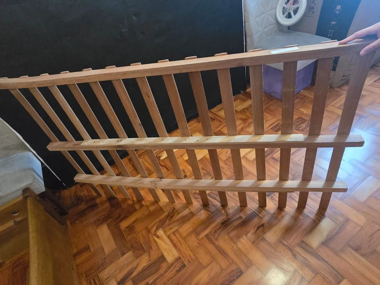 Cama queen de madeira maciça  - Foto 5