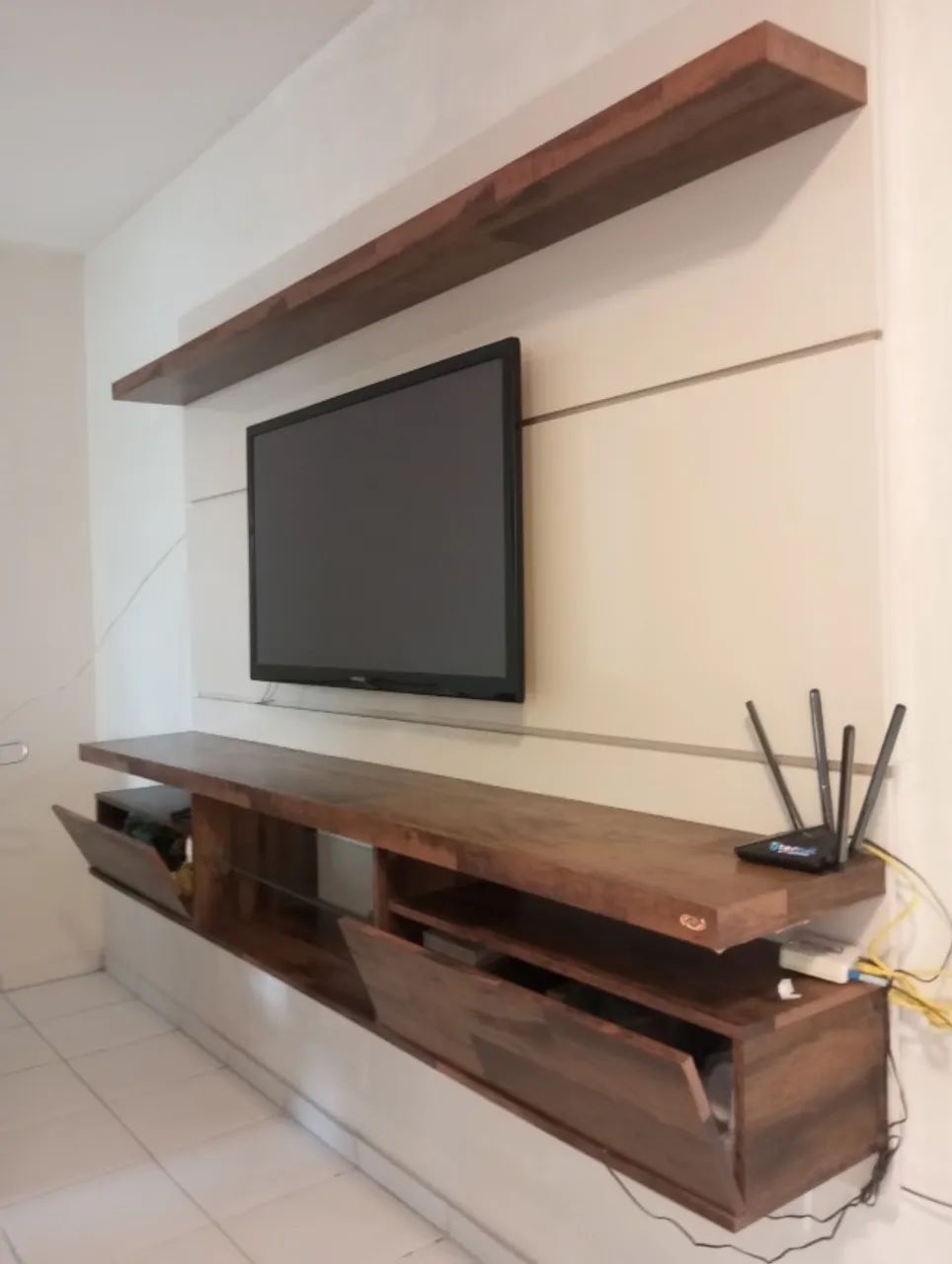 Rack com Painel para TV Medindo 2.20 Largura 1.60 Altura  - Foto 3