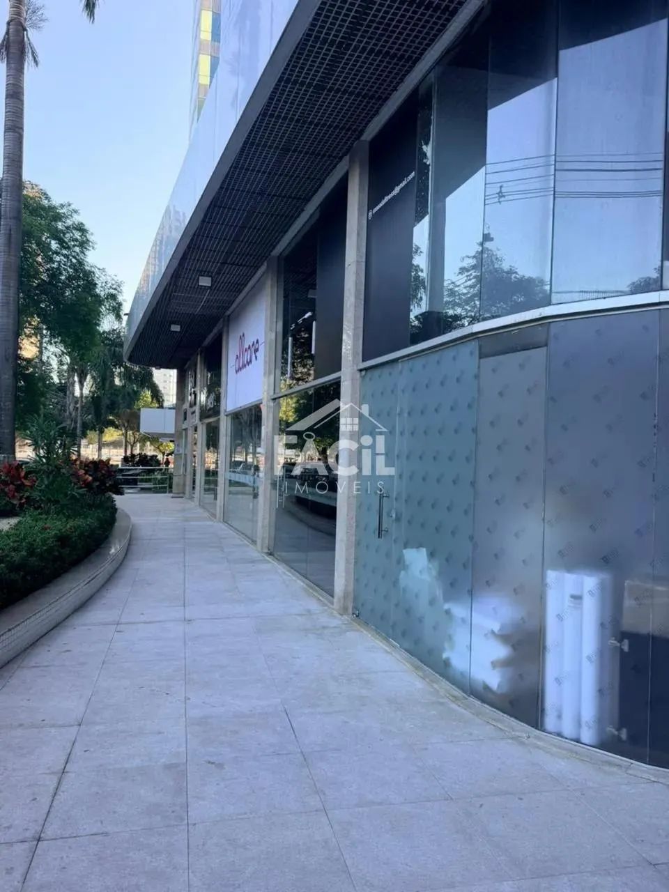 Loja para Locação na Enseada do Suá, Vitória - 40m²