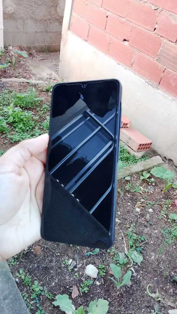 Vendo Samsung A06 semi novo  - Foto 2