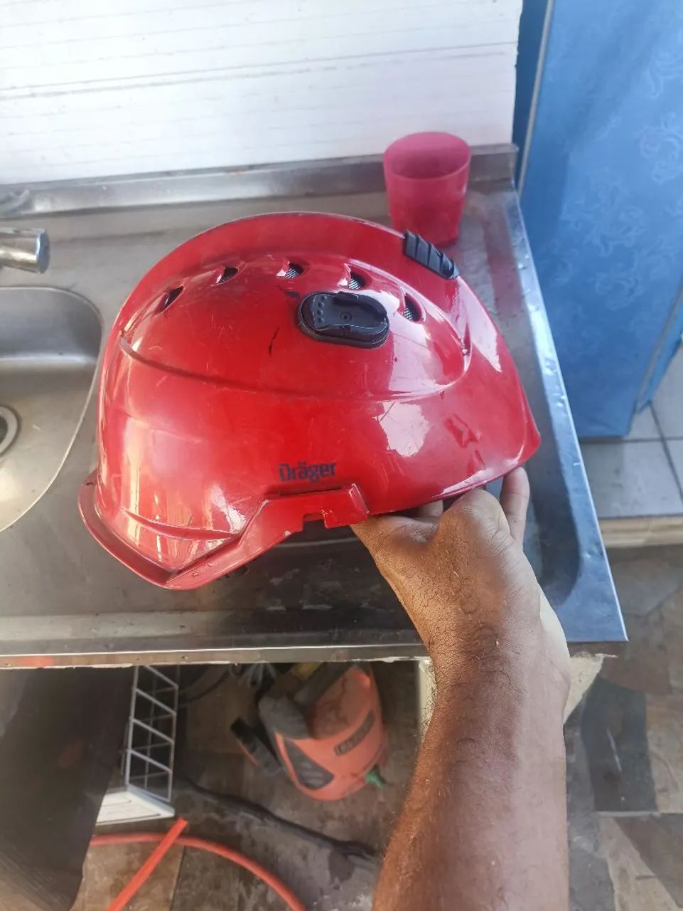 Capacete de combate a incêndio e resgate. - Foto 6