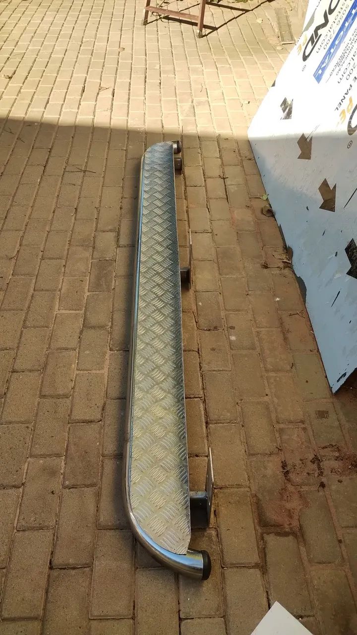 Estribo para caminhonete e van