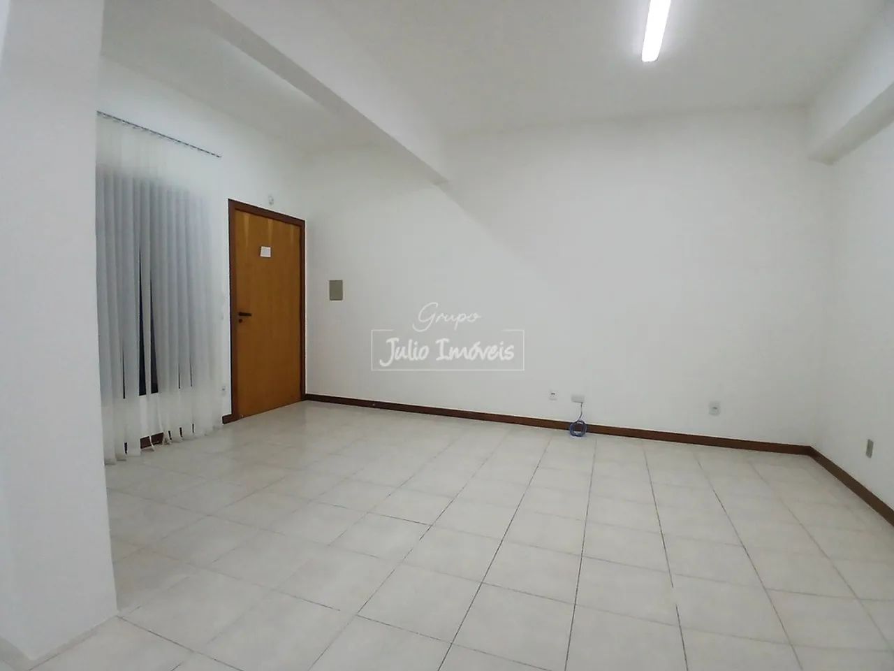 Sala Comercial para Alugar no Centro. - Foto 4