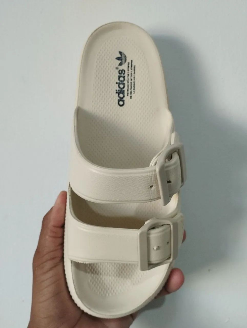 Chinelo Adidas Slide Bege - Conforto e Estilo - Foto 2