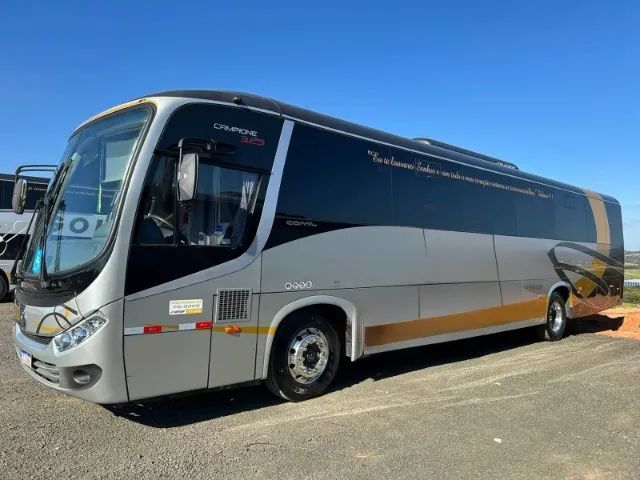 ÔNIBUS COMIL DISPONÍVEL 