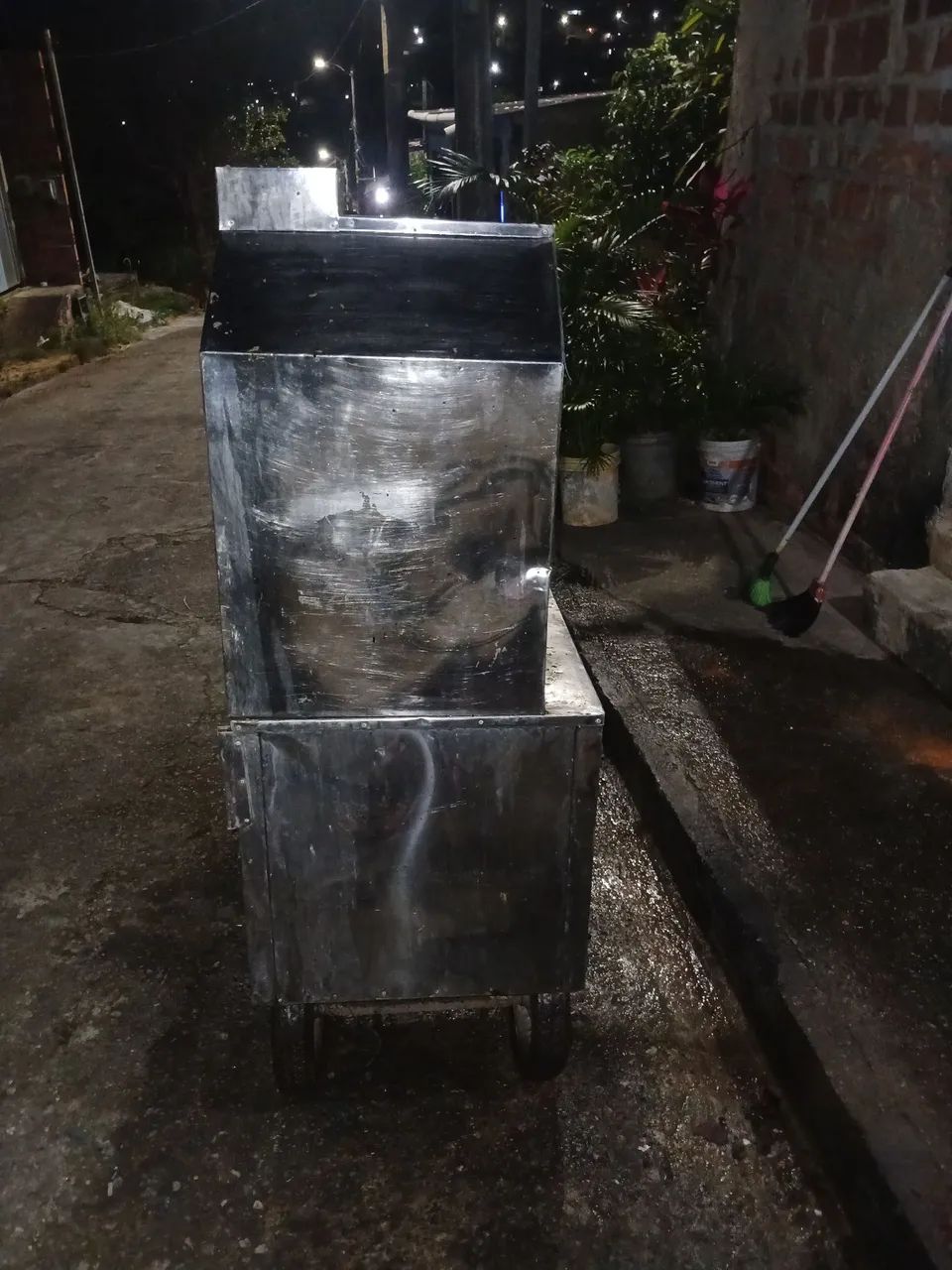 Carrinho de churrasco pra vender - Foto 4
