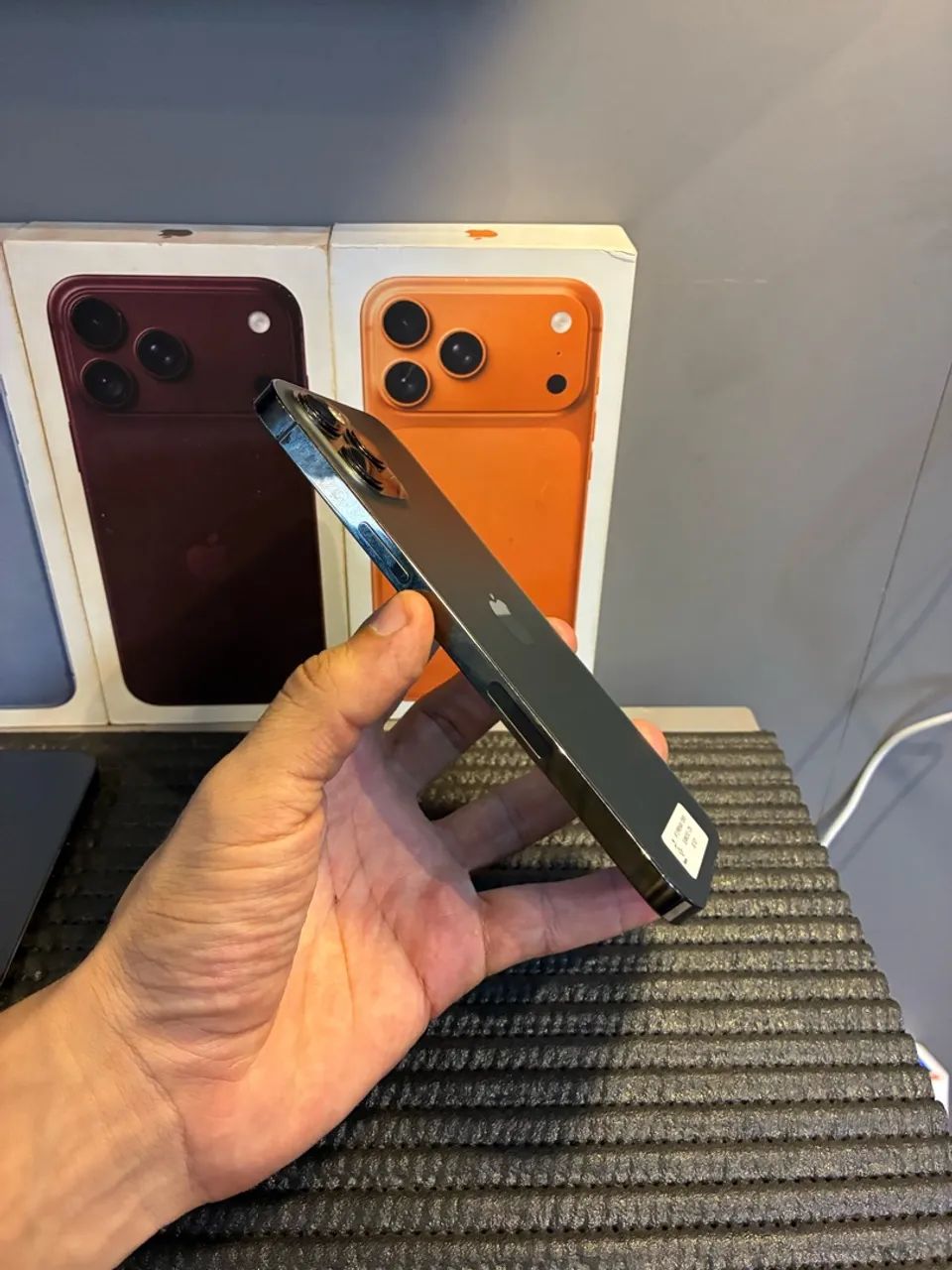 iPhone 12 Pro Max - 128GB  - Foto 2