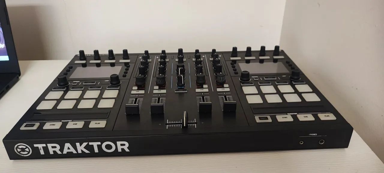  Controladora Traktor Kontrol S5 - Foto 5