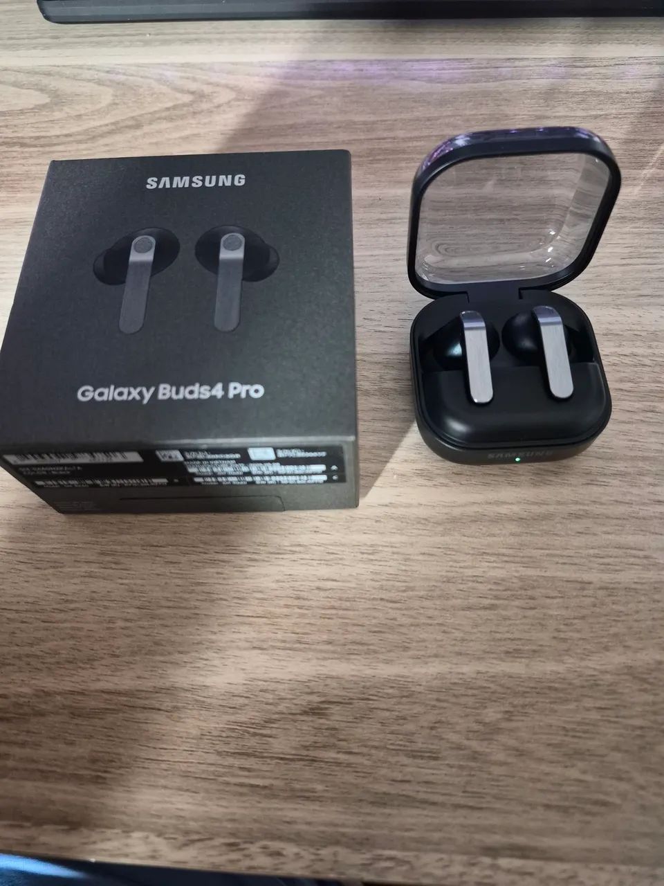 Galaxy Buds4 Pro 