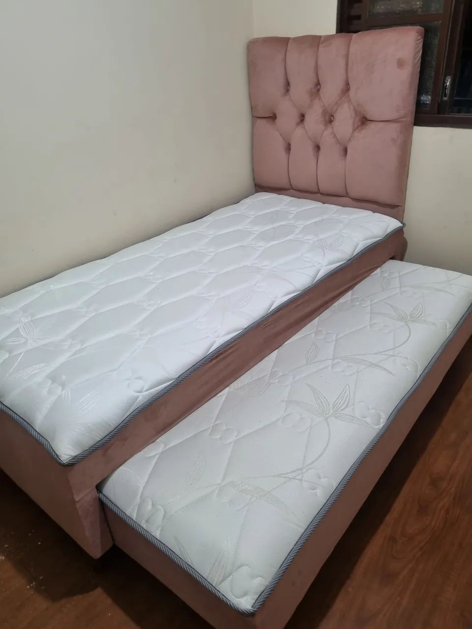Cama Box com auxiliar 
