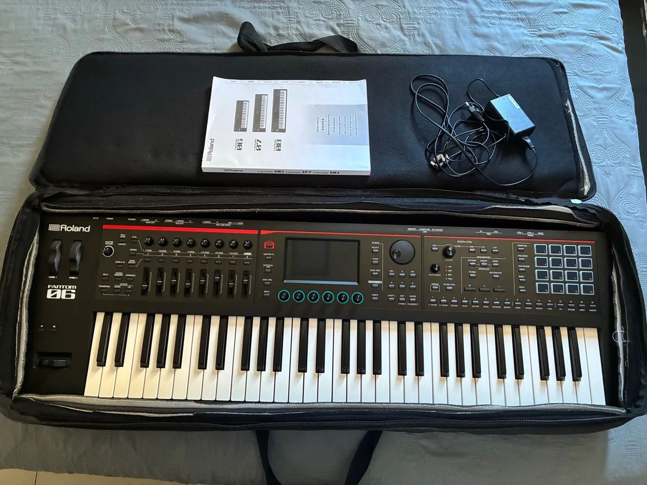 Roland Fantom 06 - Foto 2