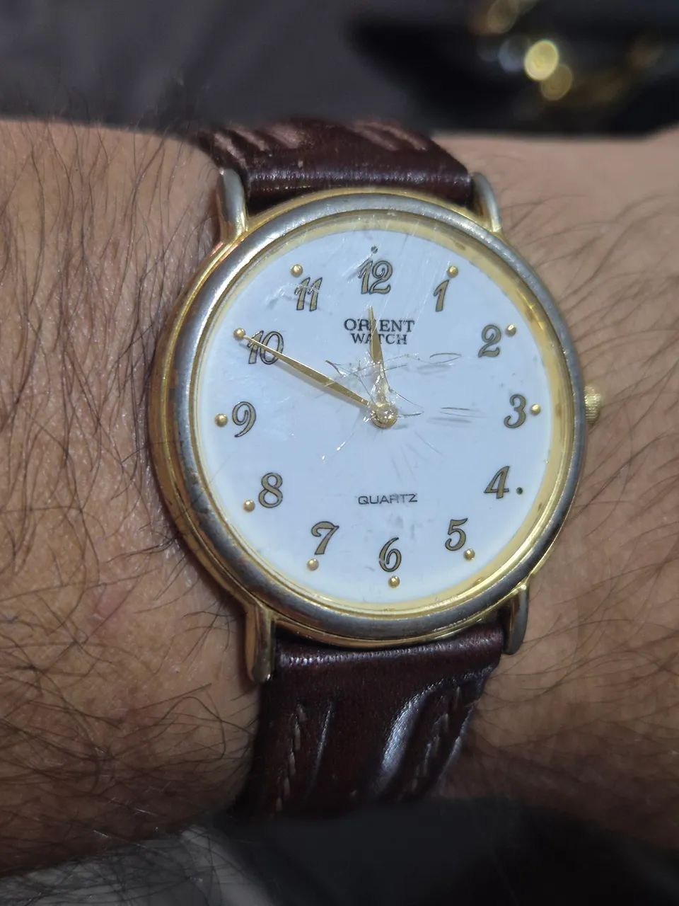 Relógio ORIENT VINTAGE DOURADO  À QUARTZ  -  ÓTIMO ESTADO