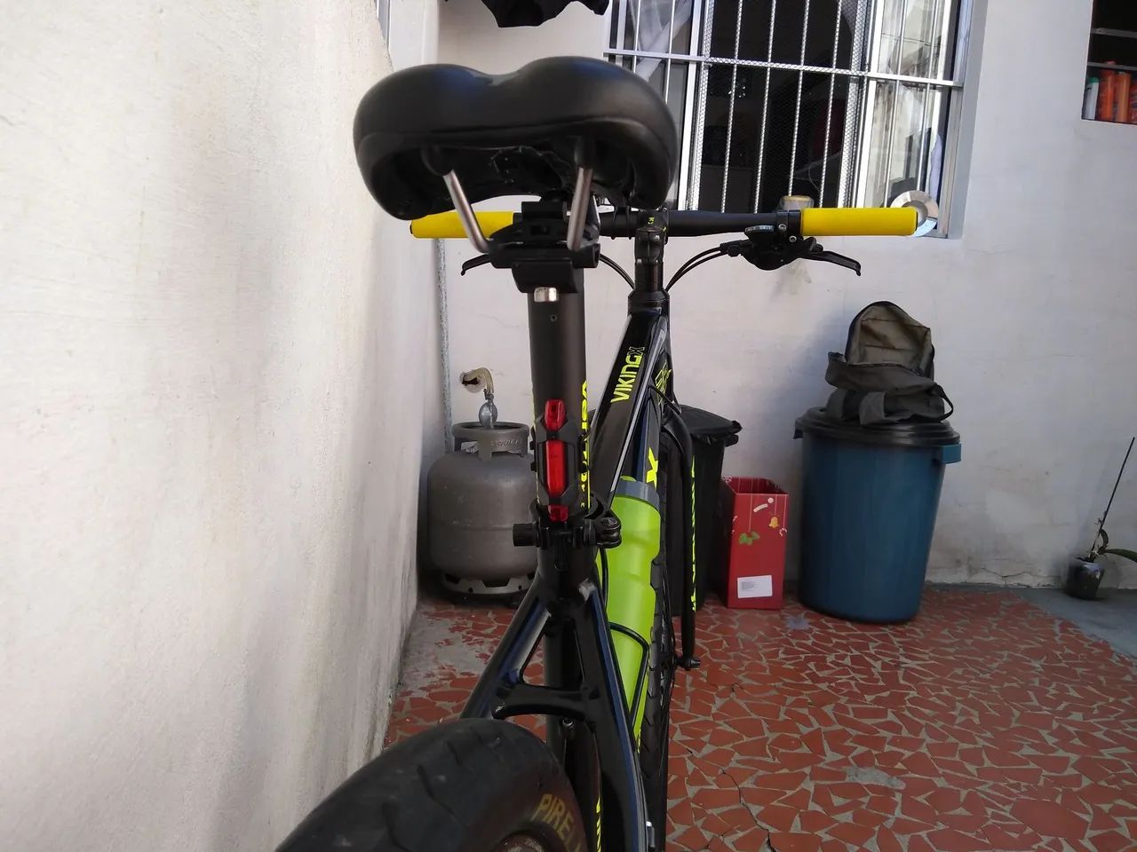 Bike aro 29 usada  - Foto 5