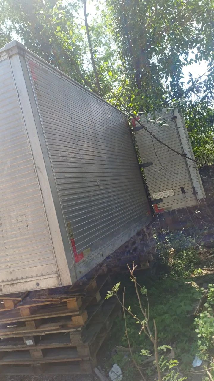 Bau kia bongo  - Foto 2