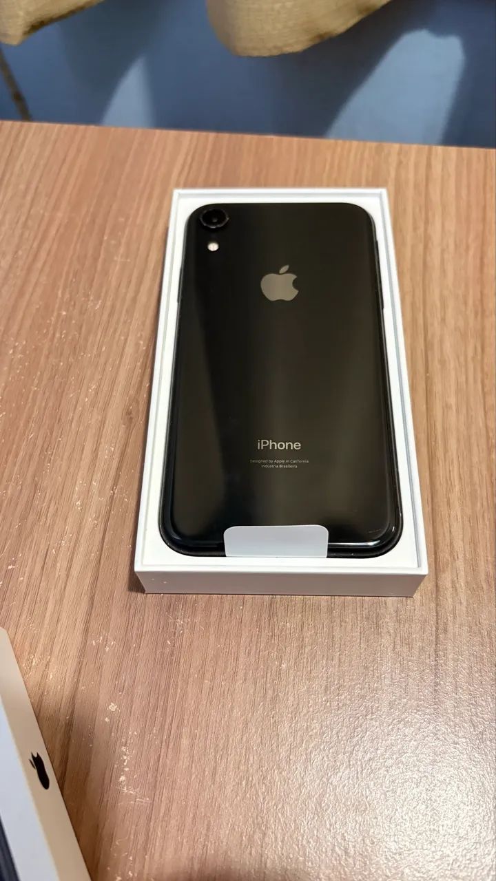 iPhone XR 64GB
