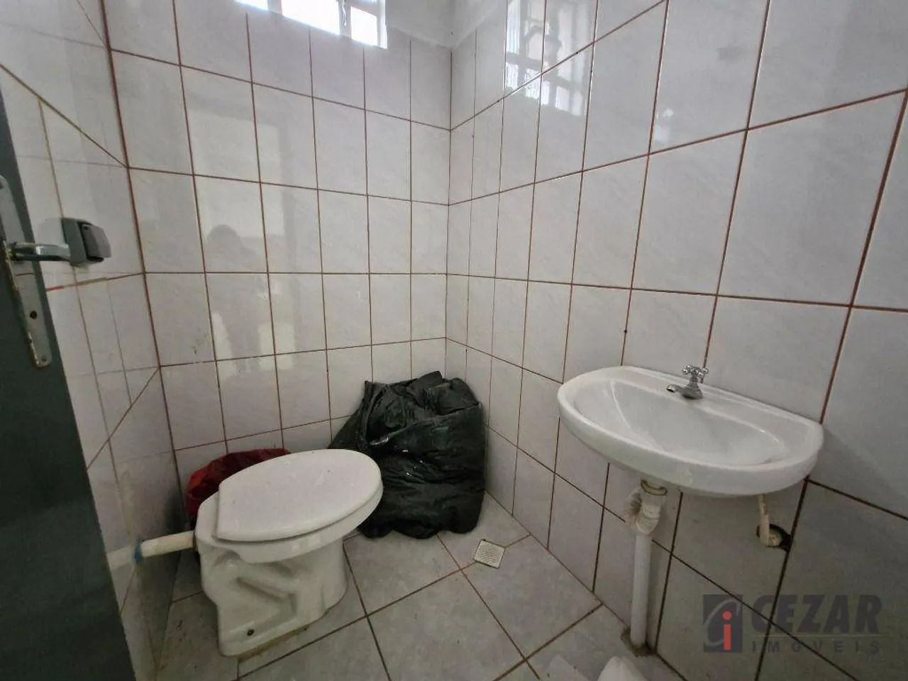 Loja para alugar, 24 m² por R$ 1.000/mês - Bairro Alto - Curitiba/PR. - Foto 7