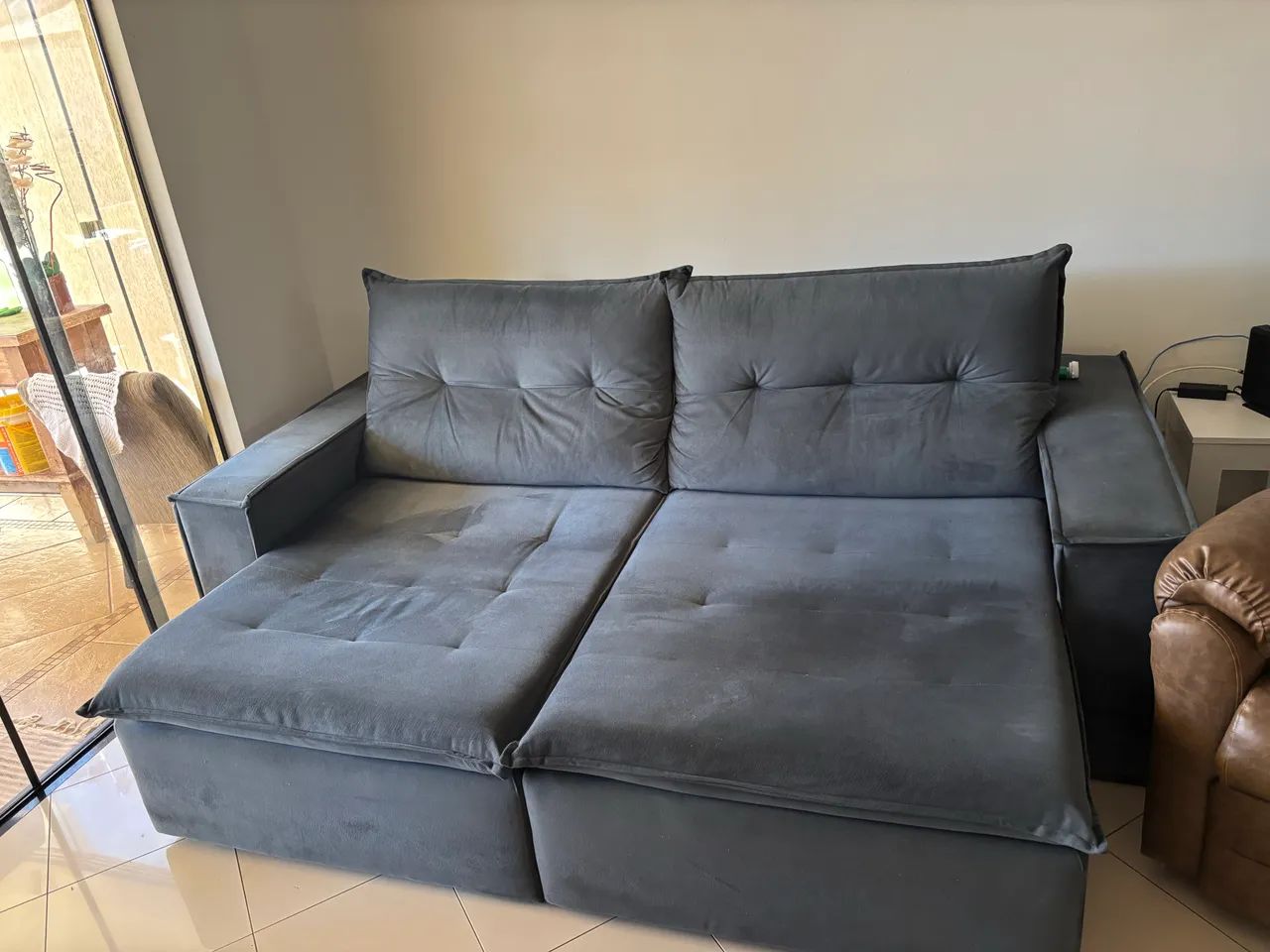 Sofá Retrátil e Reclinável Azul Naval Suede com Pillow Top 