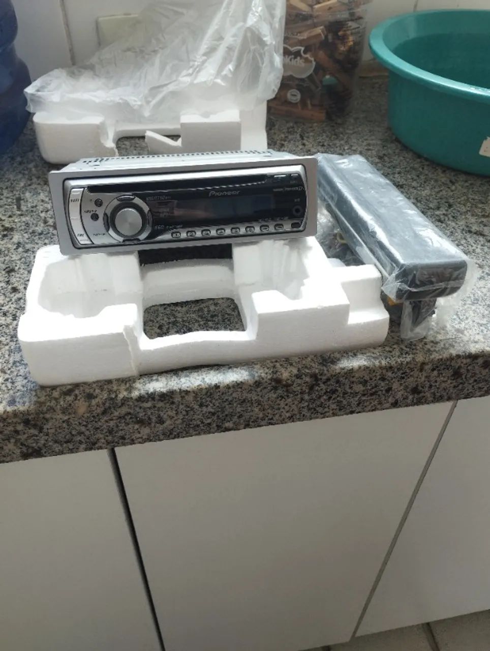 Rádio de carro novo