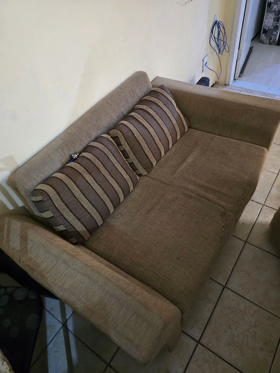 Sofá 2 Lugares - Foto 3