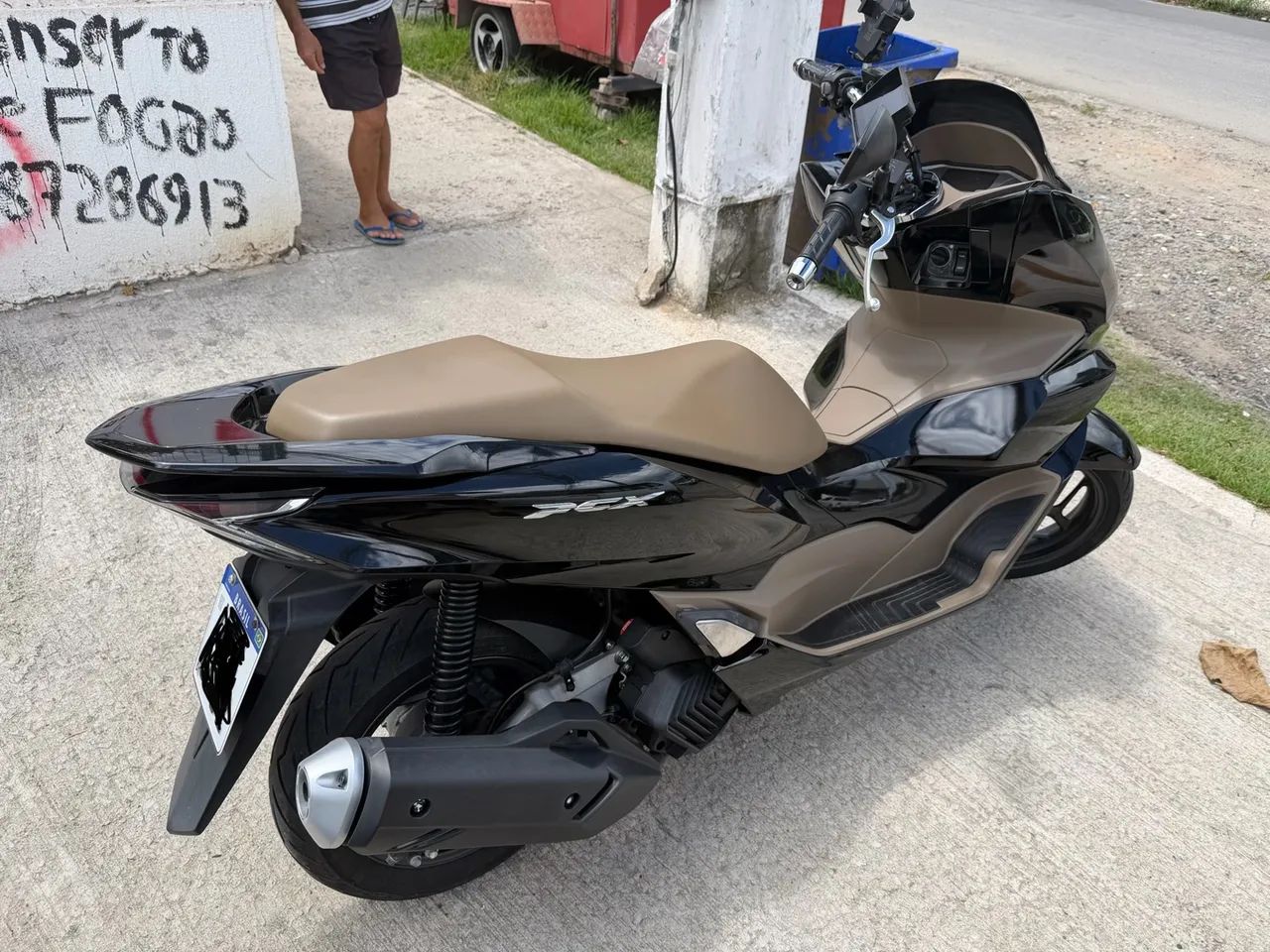 Pcx dlx  - Foto 2