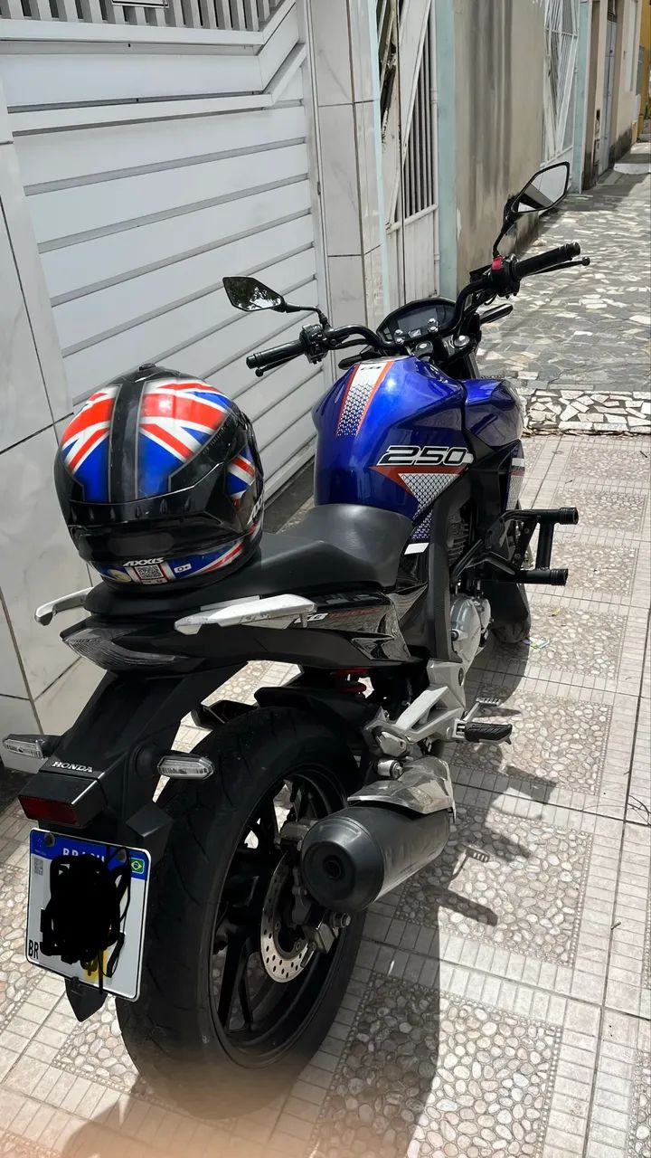 CB 250 TWISTER  - Foto 3