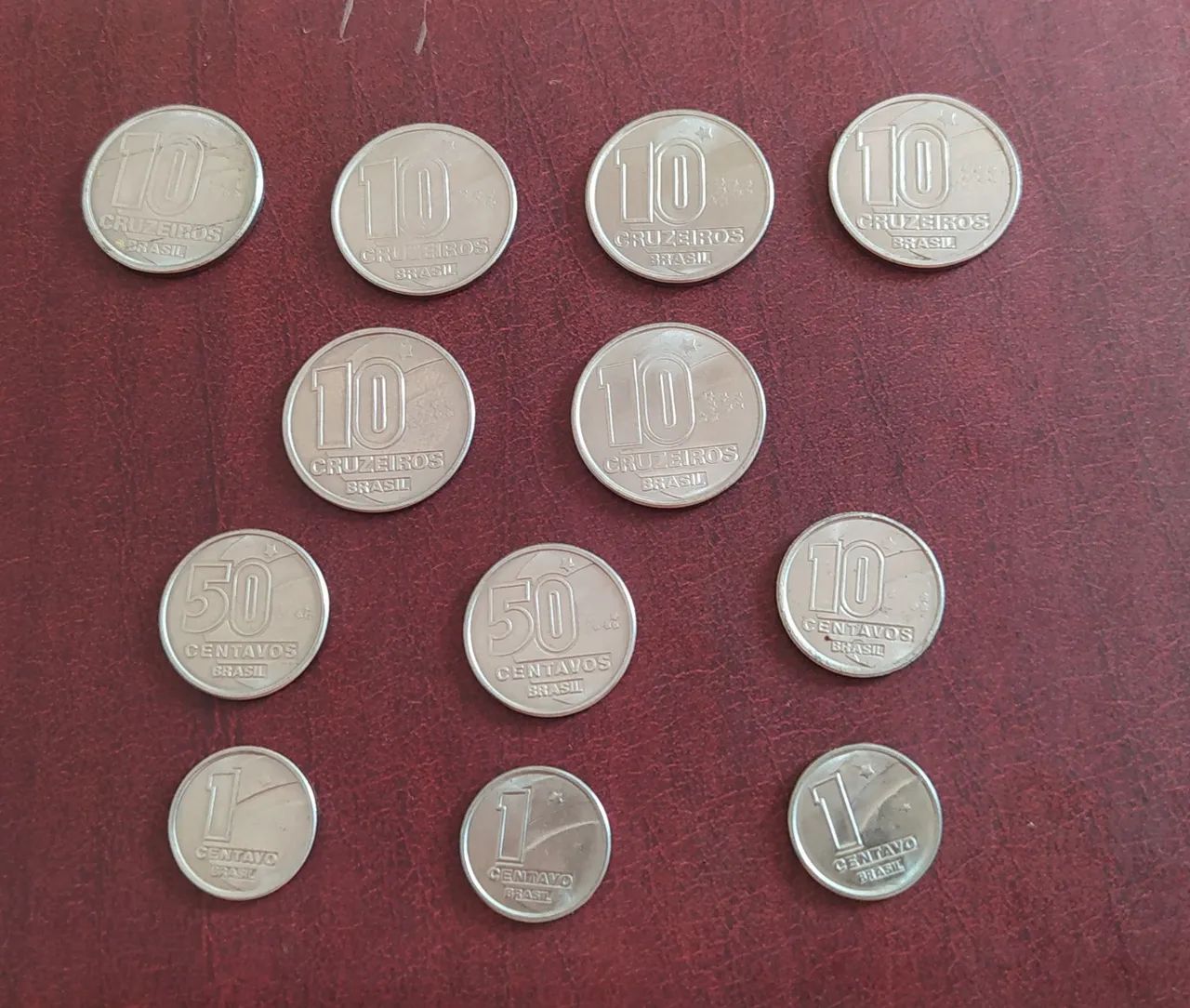 Moedas ANTIGAS do Cruzeiro Sem Valor Comercial - Fora de Circulação.