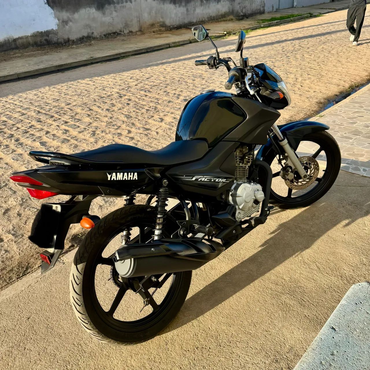 YBR FACTOR - extra! Yamaha  - Foto 3