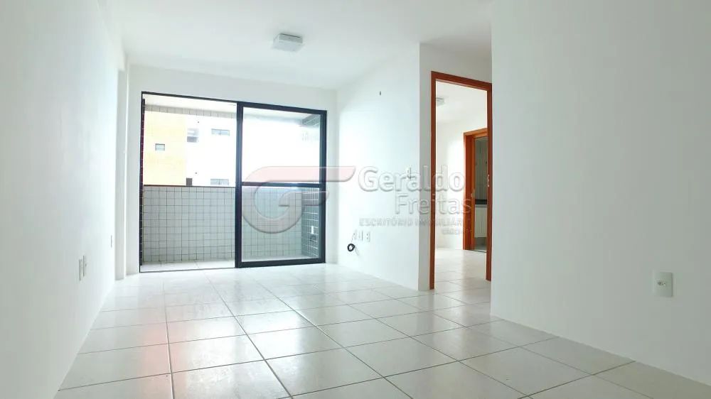 Apartamento com 2 quartos à venda em Maceió
