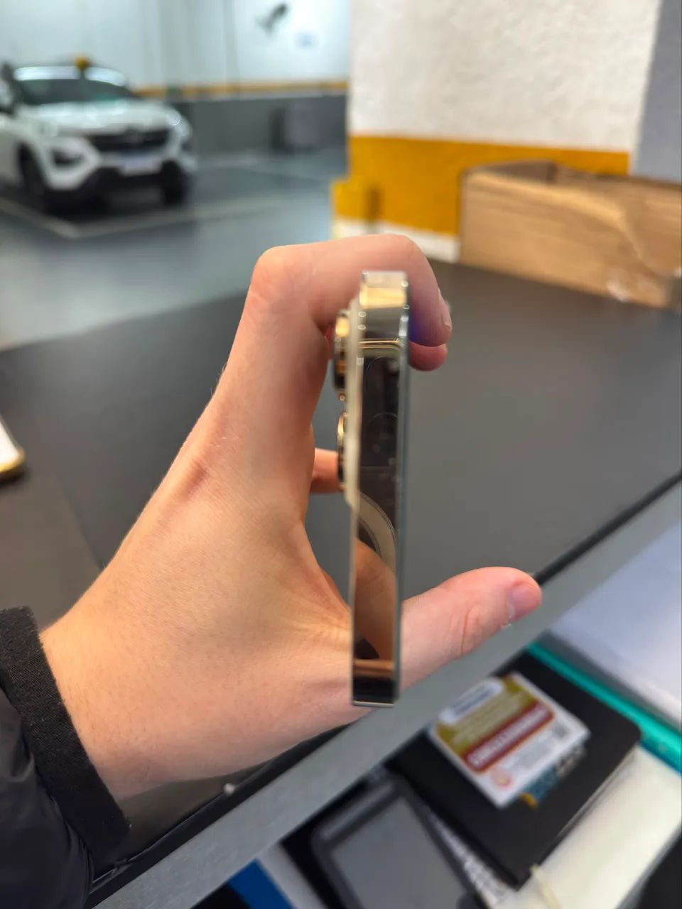 IPHONE PRO MAX 14 DOURADO 128 - Foto 4