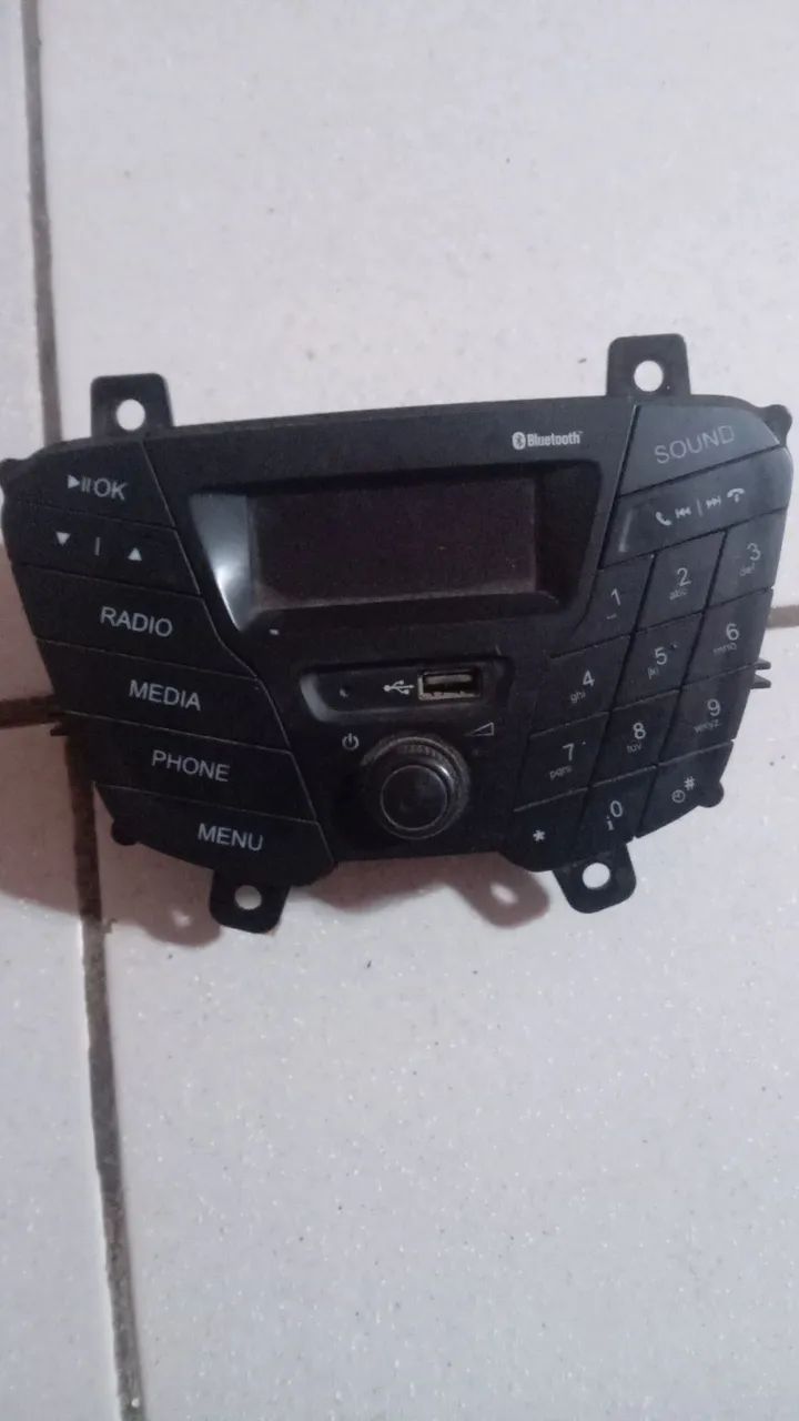 Comando central de rádio som do Ford ka sedan original