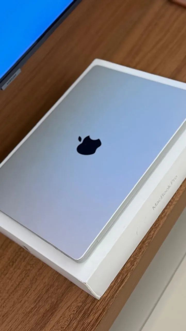 MacBook Pro M1 Pro 2021 16/512 - Foto 3