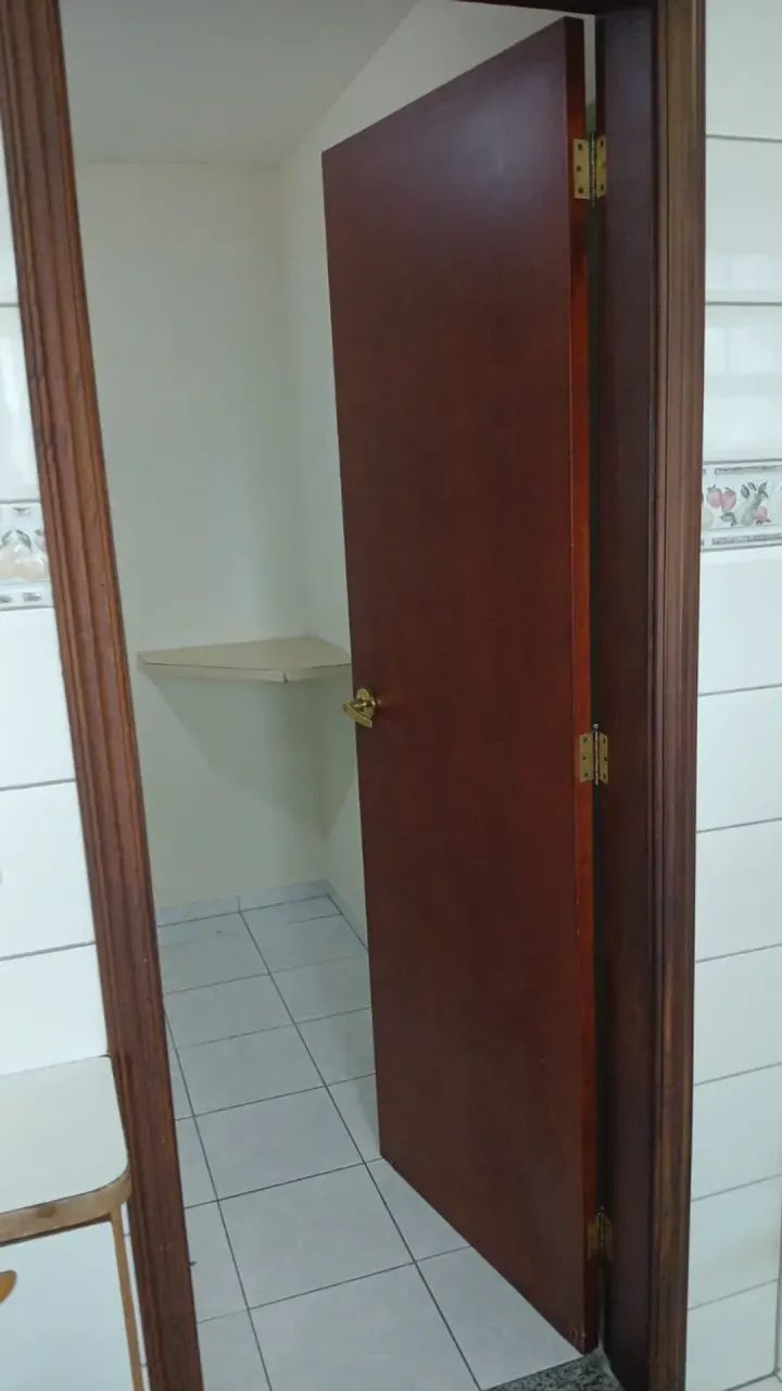 Imóvel para aluguel possui 102 metros quadrados com 2 quartos - Foto 4