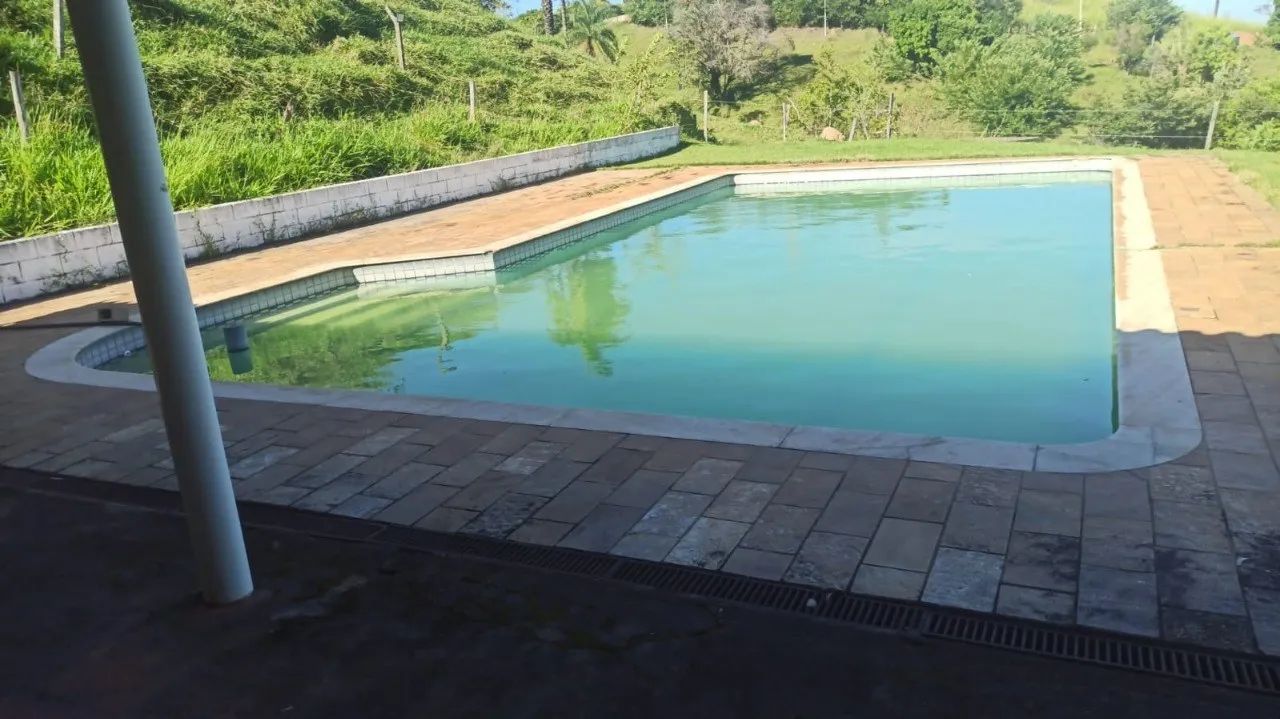TERRENO A VENDA EM AMPARO