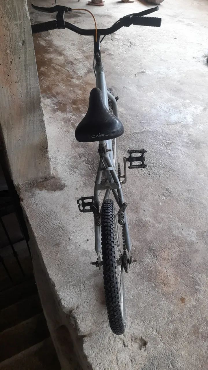 Bicicleta aro 20 usada  - Foto 5